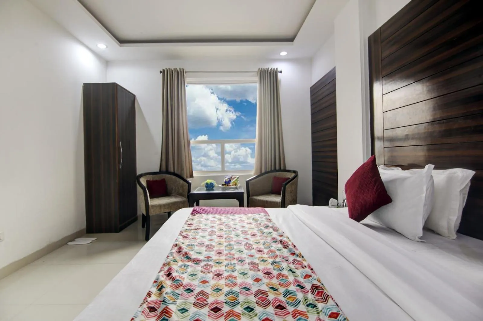 Hotel Devrana Delhi Airport New Delhi